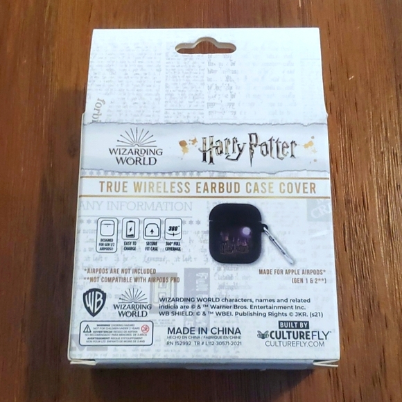 Harry Potter Wireless Earbud Case Cover - Picture 3 of 4